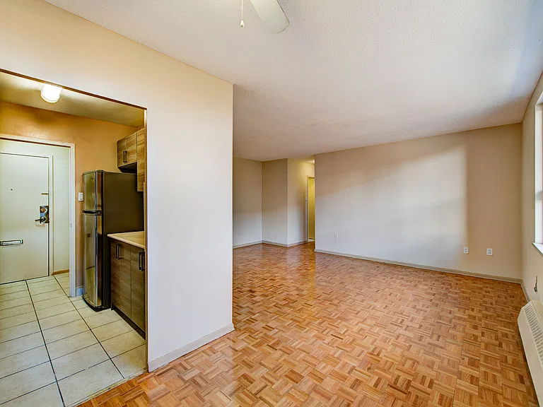 1470 Williamsport Dr — Photo 10