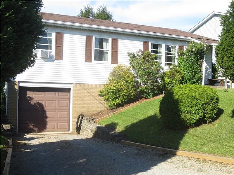 1st image of 179 Catalpa St