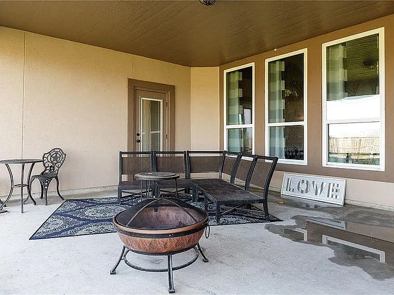 2126 Arman St — Photo 26