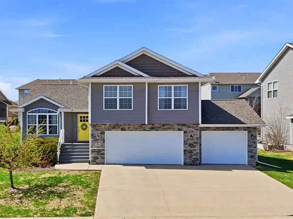 249 Arlington Dr, Iowa City, IA 52245