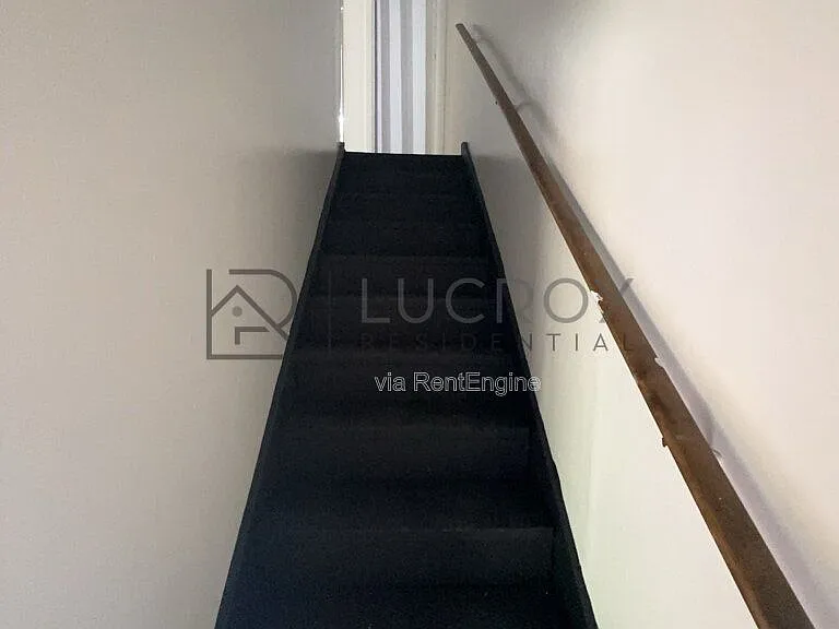 2136 East Dr — Photo 8