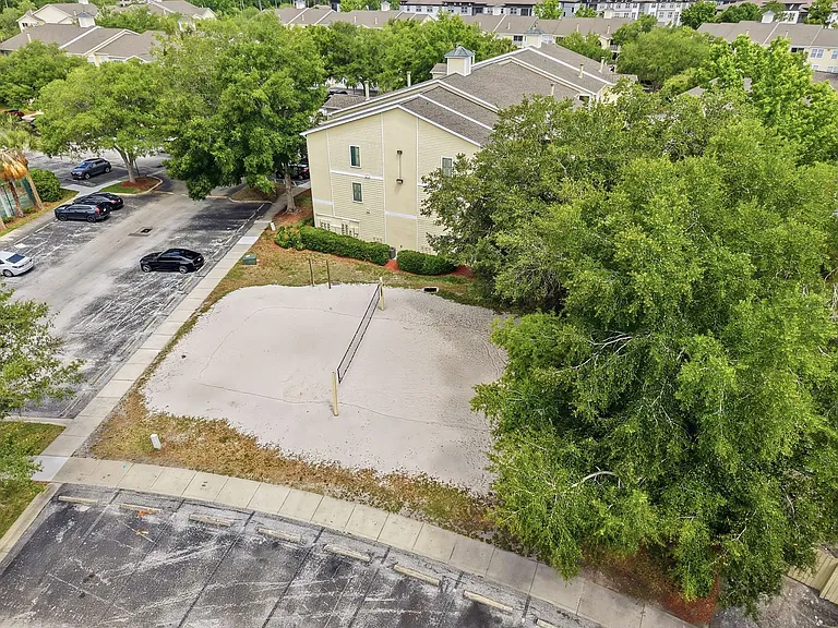 18367 Bridle Club Dr — Photo 24