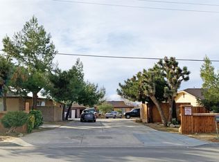 7227 Airway Ave, Yucca Valley, CA 92284