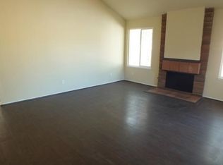 1120 Caperton St, Lancaster, CA 93535