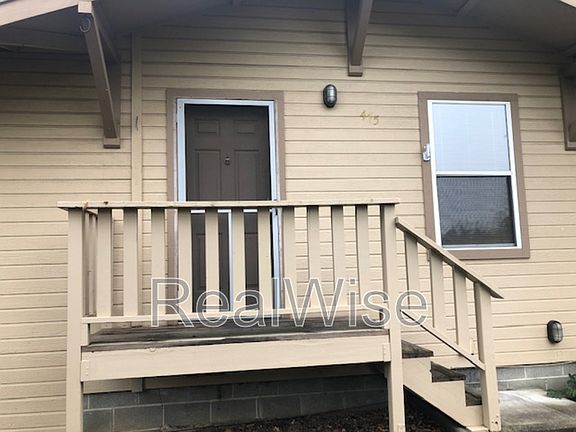 4th image of 475 Scenic Dr