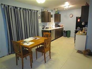 2nd image of 700 Park Glen Dr
