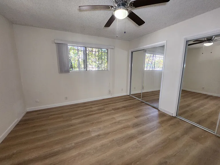 215 S Rampart Blvd #1 — Photo 8
