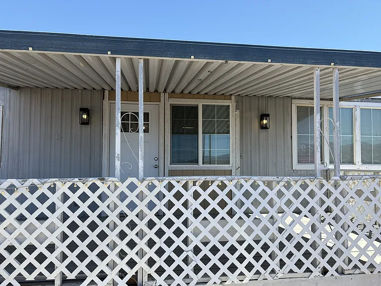 1502 Trane Rd — Photo 2