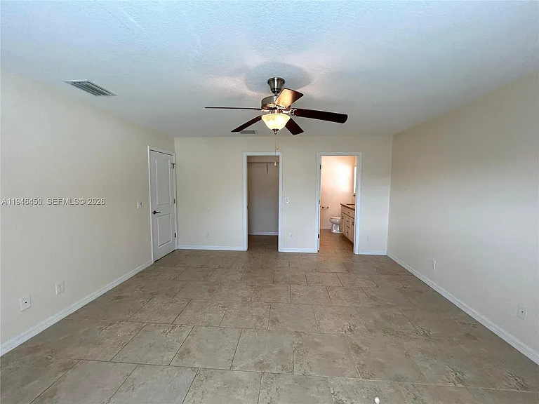 3152 Point St — Photo 15