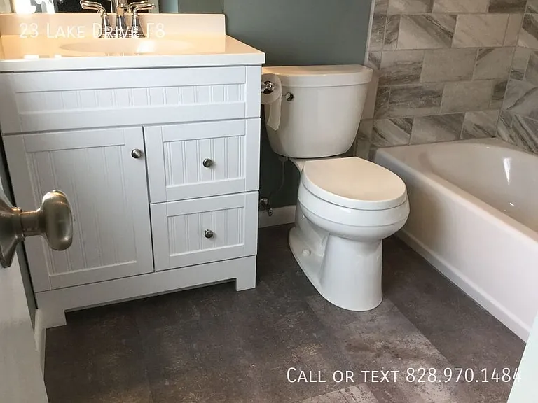 23 Lake Dr #F8 — Photo 10