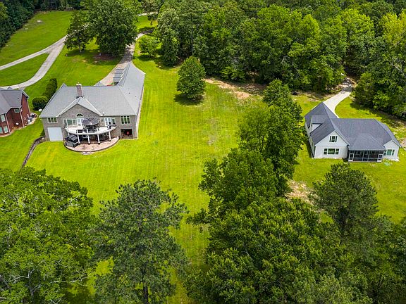 3rd image of 49 Watersedge Ct