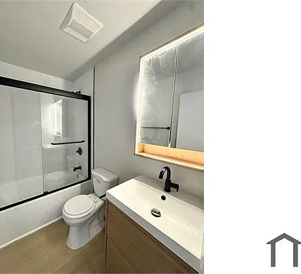 1701 Westmoreland Blvd #8 — Photo 4