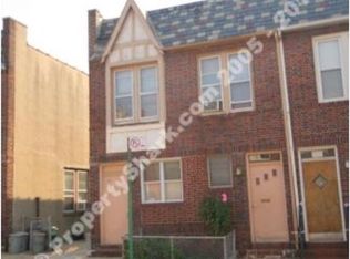 2118 21st Rd, Astoria, NY 11105
