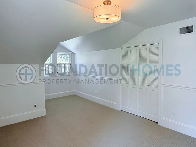 115 Lagunitas Rd — Photo 24