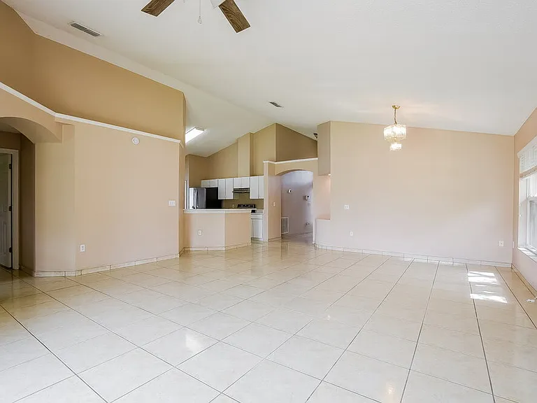 3237 Harpers Ferry Ct — Photo 4