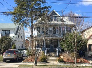 4344 170th St, Flushing, NY 11358