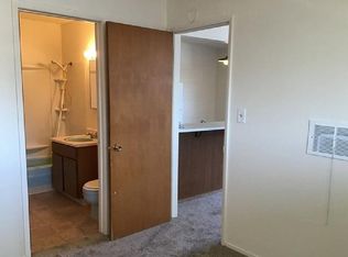 1424 McHenry St, Baltimore, MD 21223