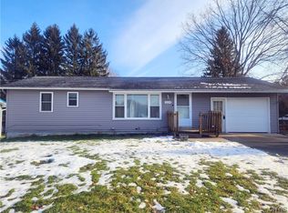 204 Hamilton Rd, North Syracuse, NY 13212