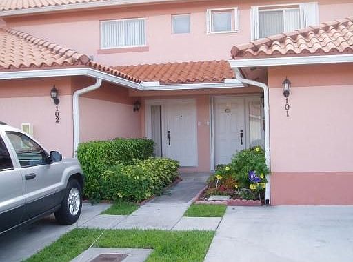 2nd image of 20816 San Simeon Way APT 102
