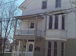38 Kossuth St, Providence, RI 02909