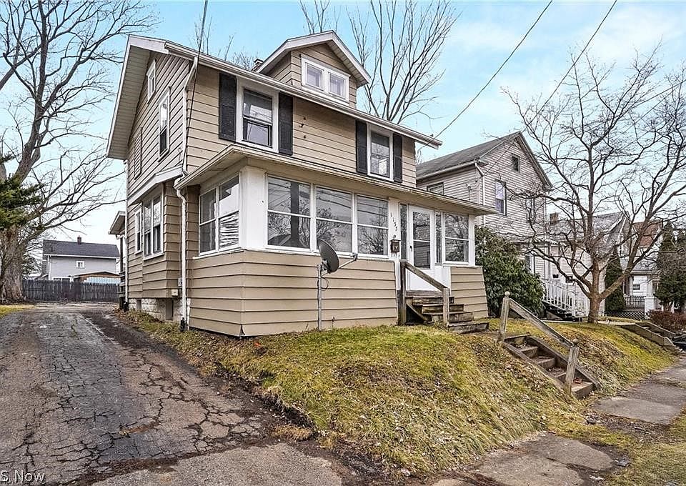 2nd image of 1155 Big Falls Ave