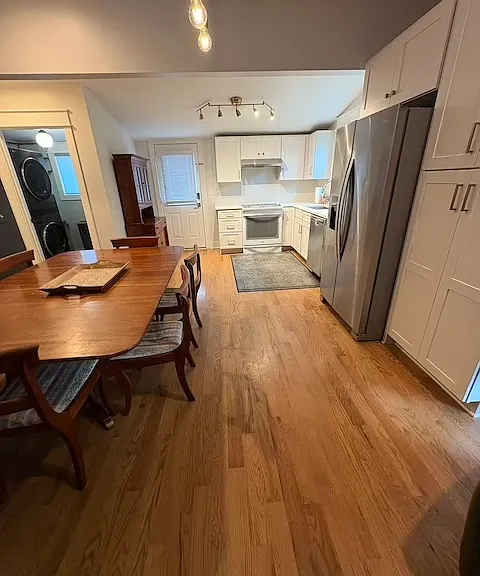 205 Elberta St — Photo 6
