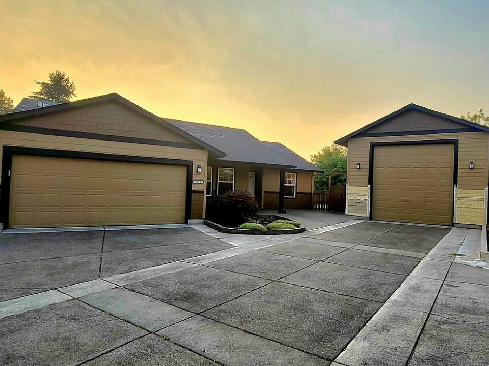 1st image of 9804 NE 141st Ct