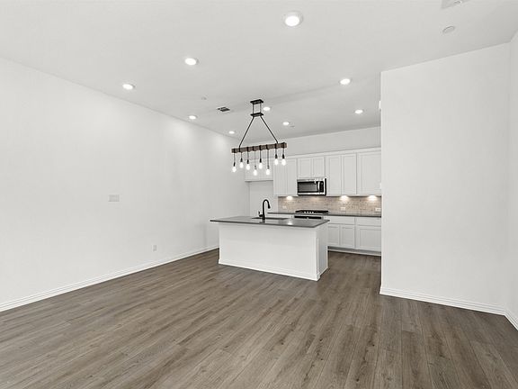 Open Kitchen-Living-Dining