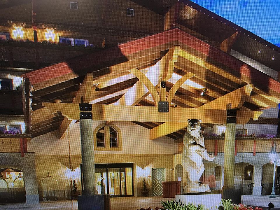 Main entry at the Zermatt