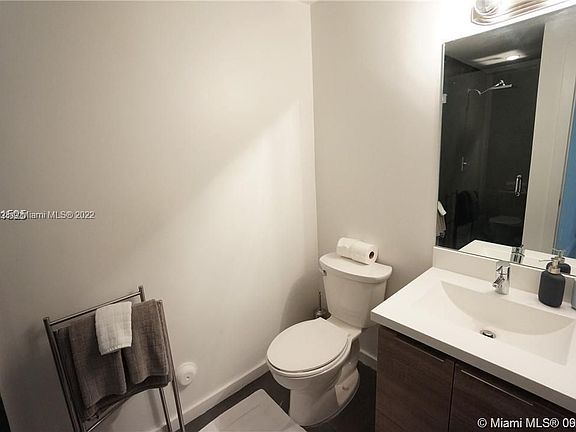 5th image of 1450 Meridian Ave #105
