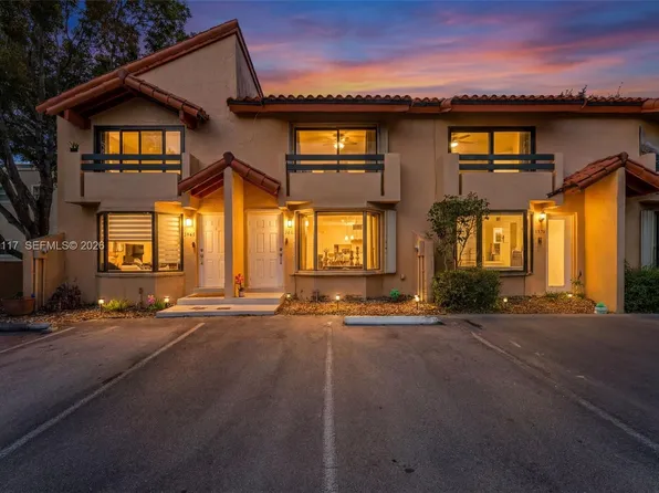 7858 SW 102nd Ln, Miami, FL 33156