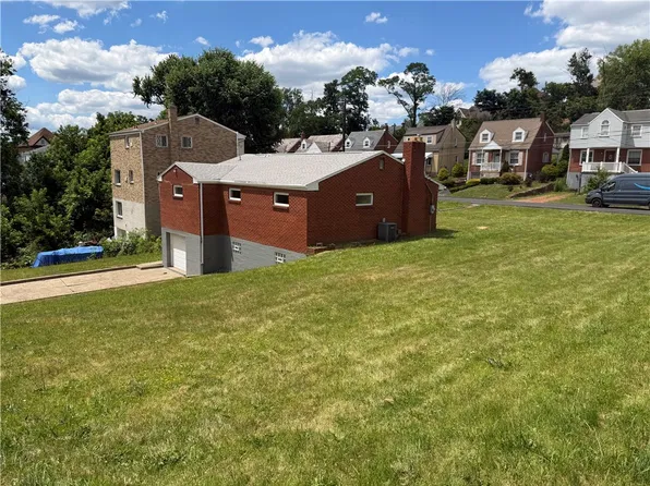 334 Caperton St, Pittsburgh, PA 15210