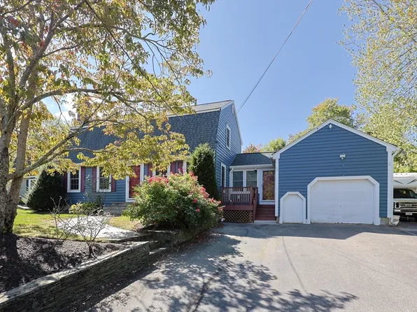 22 Whitewood Rd, Milford, MA 01757