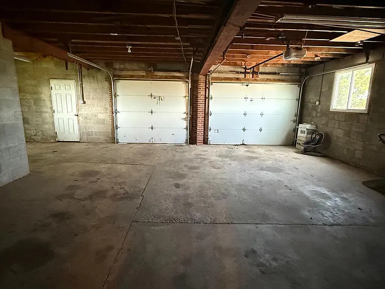 1575 Hunsecker Rd — Photo 13