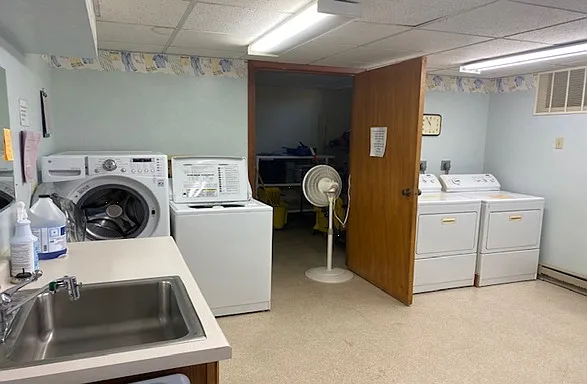 418 W Alcott Ave #103 — Photo 9