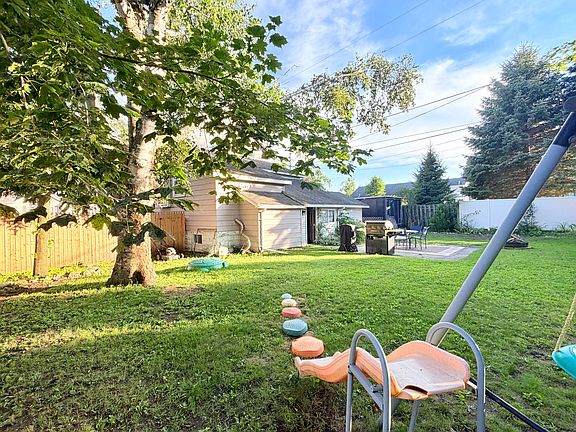 3rd image of 709 S 4th Ave