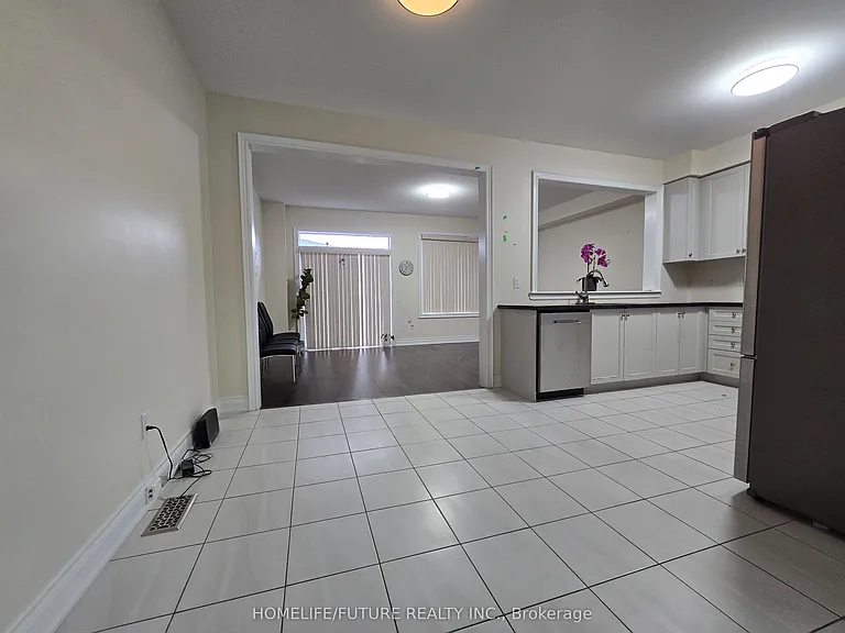 396 Kirkham Dr #MAIN — Photo 8