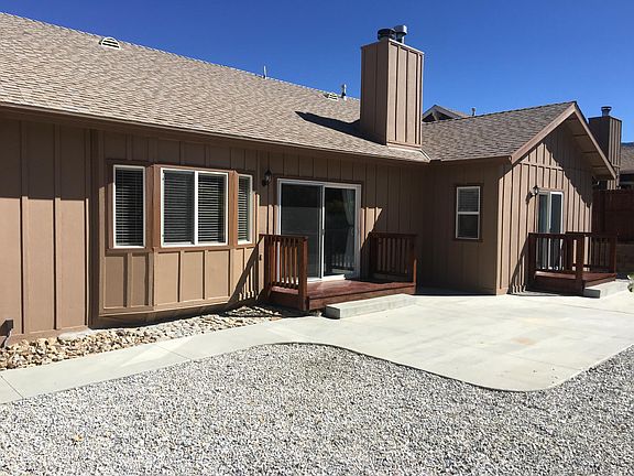 3rd image of 257 Pine Ln