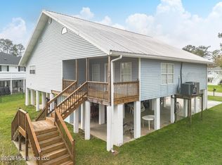 15035 Pawnee Pl, Kiln, MS 39556