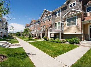 1945 Commonwealth Blvd UNIT 4, Chanhassen, MN 55317