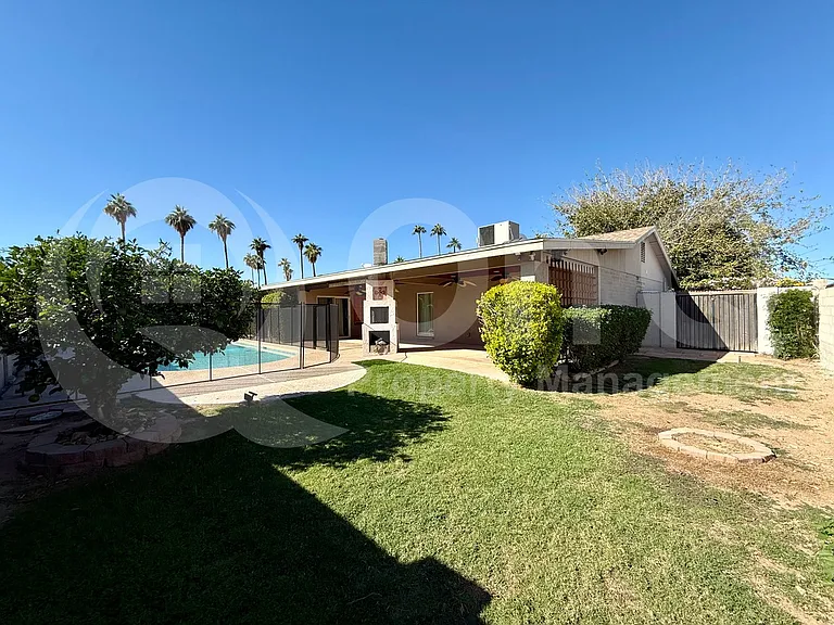 967 W La Jolla Dr — Photo 28