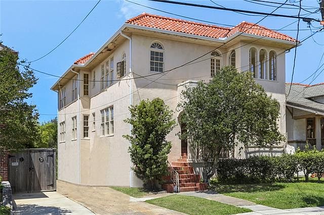 1st image of 2832 Jefferson Ave