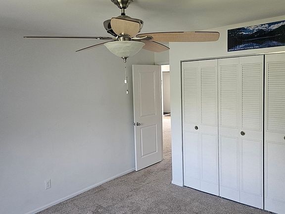 5th image of 905 E Swallow Rd APT 4