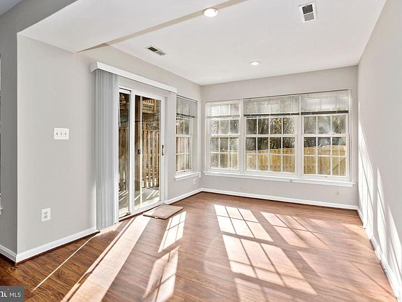 3rd image of 7325 Ardglass Dr