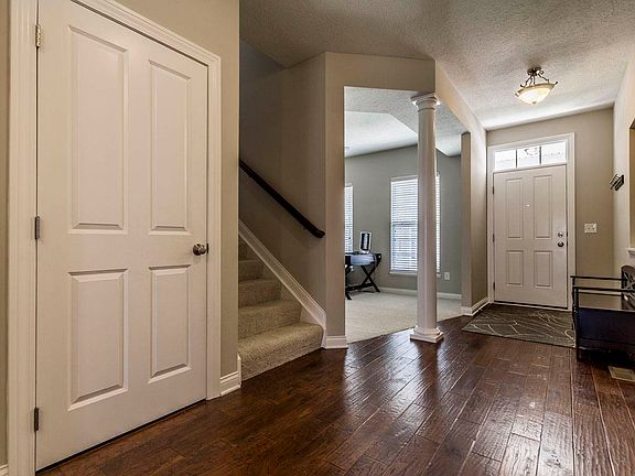 4th image of 6152 Golden Ln