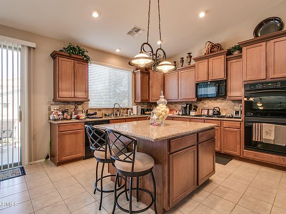 4th image of 18344 W Summerhaven Dr