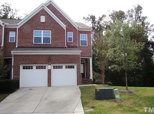 230 Kylemore Cir, Cary, NC 27513