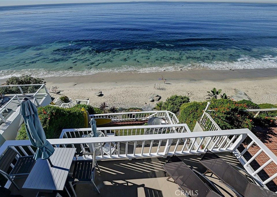 1st image of 1021 Gaviota Dr