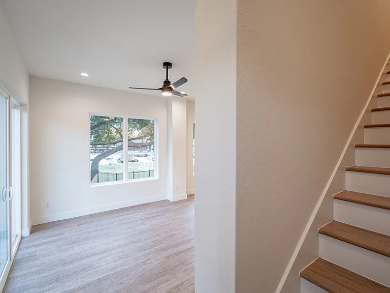 1614 N Fitzhugh Ave #101 — Photo 16