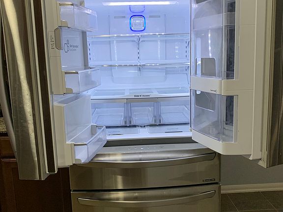 Freezer on bottom refrigerator